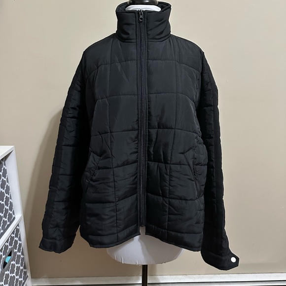 Women's Lightweight Quilted Puffer Jacket. New, no tags - Picture 5 of 10